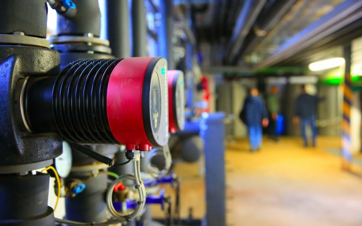 Újabb lépés a modern uszodáért