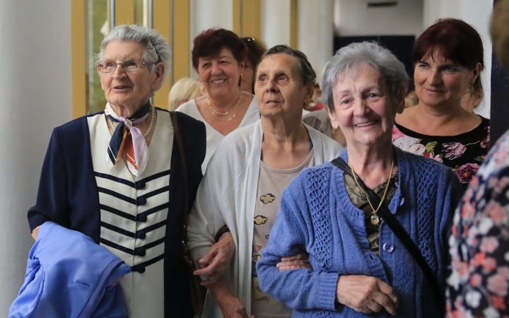 Dunaújváros nyugdíjasai idén is számíthatnak az év végi segítségre