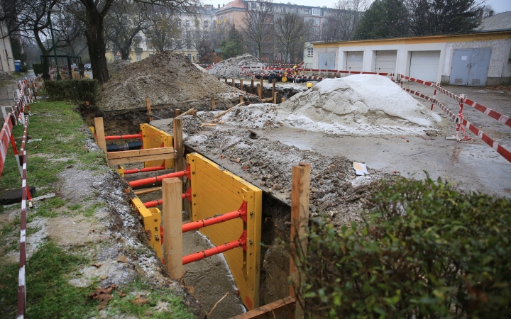 Elöregedett, cserélik a csővezetéket