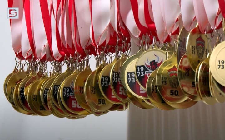 DSTV-évértékelők a DO-n: jeles jubileumok 3.