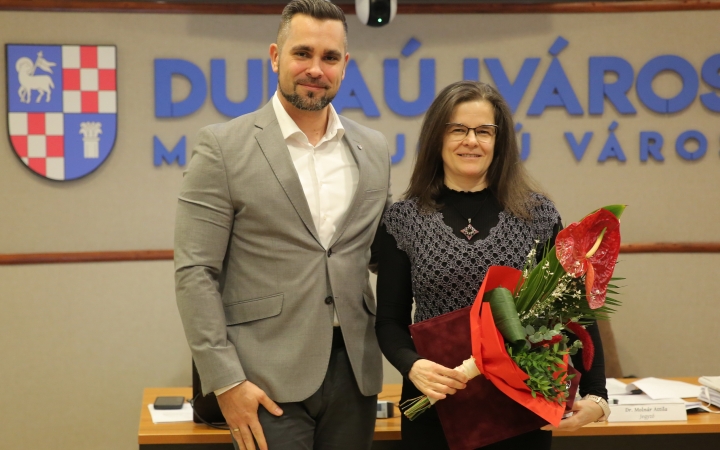 Salamonné Szabó Éva érdemelte a "Dunaújváros Sportjáért" díjat