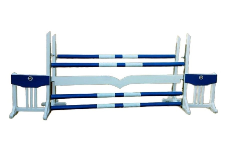 Online is lehet rendelni lovaspálya kellékeket