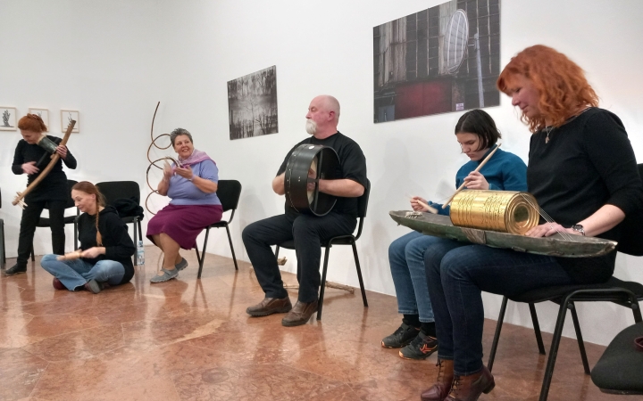 Pillanatragasztó: varázslatos "záróra"