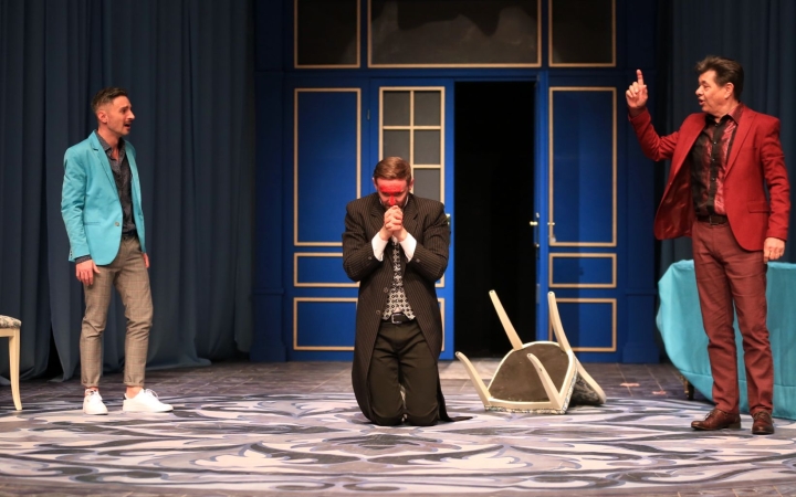 A képmutatás komédiájára készül a Bartók (galériával)