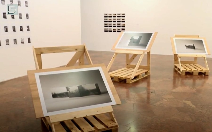 DSTV: a töredékes emlékezet kiállítása