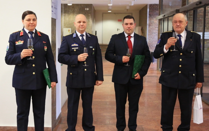 A város közbiztonságáért – három díjazottal