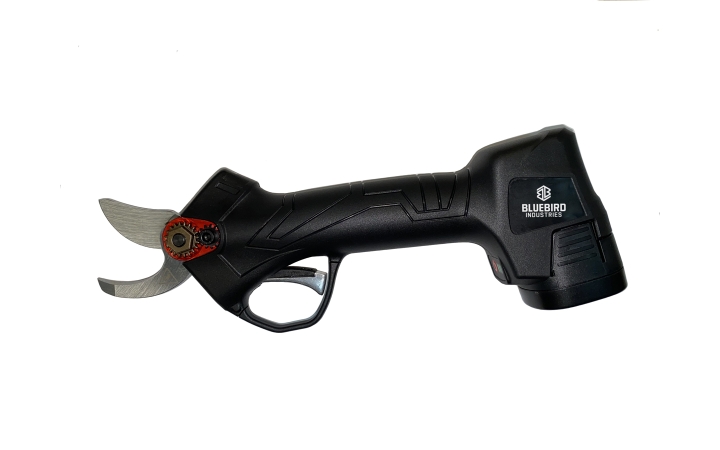 A kerti munka kényelme: ezért jó döntés egy akkumulátoros metszőolló