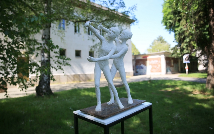 Már elkészült a táncoló figurák makettje