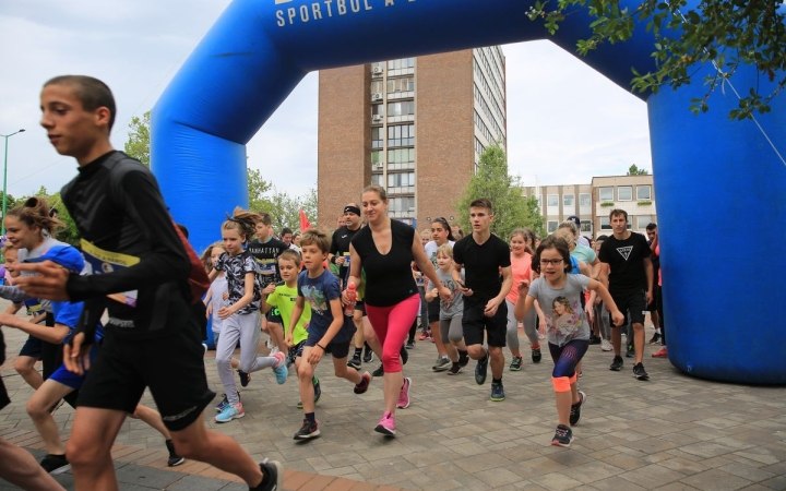 Újra egy jó ügyért futnak