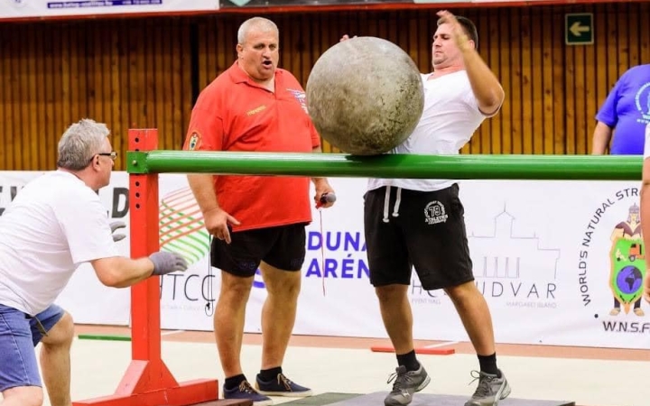 Erős emberek versenye a Parázs-Varázson