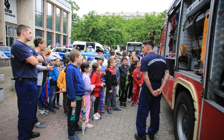 Rendvédelmi nap a Kultik Mozinál: tömegvonzás (galériával)