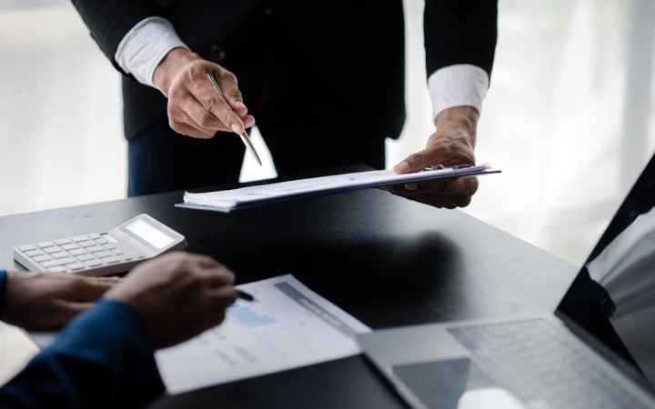 Hogyan határozzuk meg a cégünk székhelyét, ha a költségek csökkentése a cél?