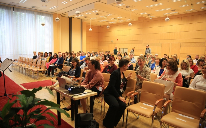 Harmincéves lett a Pentelei iskola!