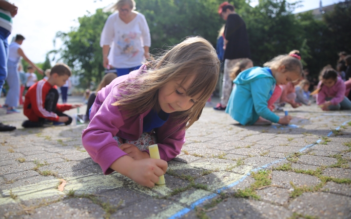 Gyermeknapi rajzverseny sok-sok ajándékkal