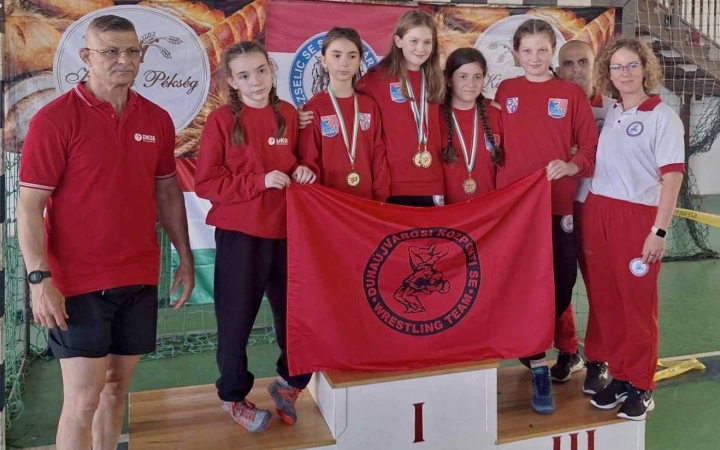 Dobogós helyek az utánpótlás bajnokságokról