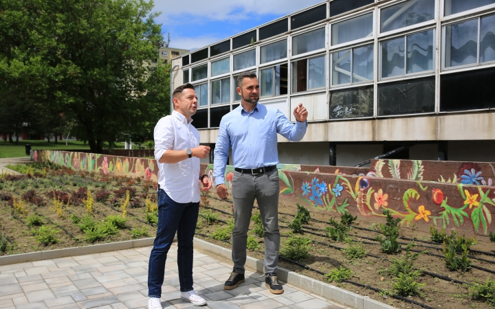 Közösségi tér született a Március 15. téren