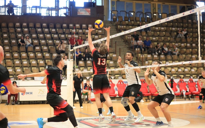 DSTV: szezont zártak a röplabdázók