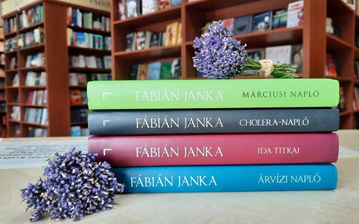 Könyvheti dedikálás a Lírában