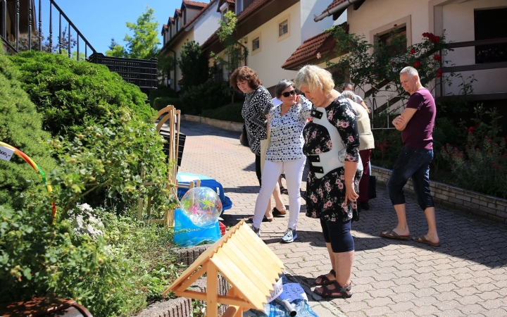 Garázsvásár Újtelepen: csúcsrajátatások (galériával)