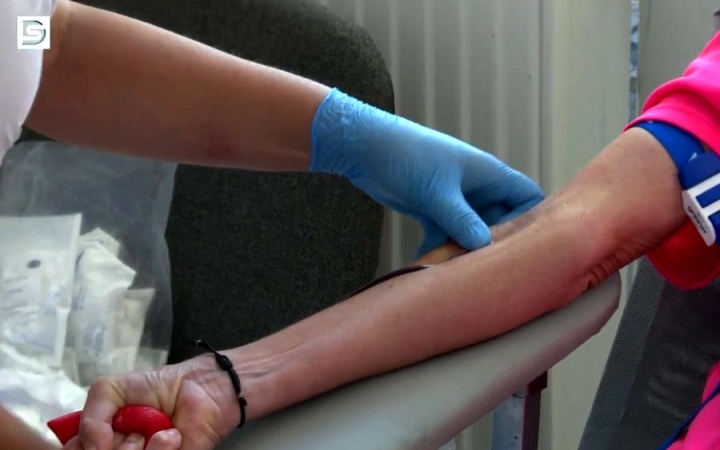 DSTV: véradás a Garázsvásáron is