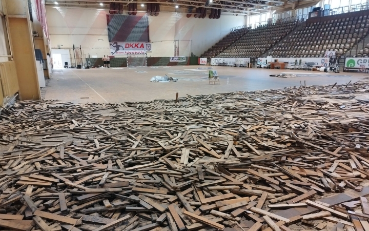 DSTV: megszépül a sportcsarnok