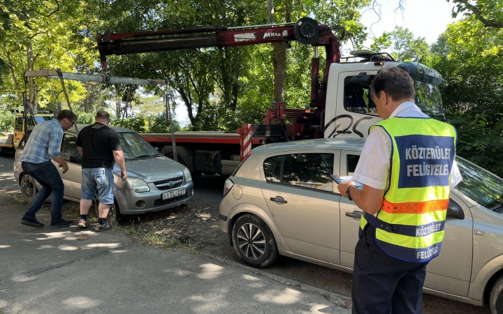 Újabb 10 parkolóhely szabadult fel a városban