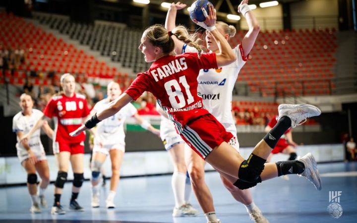 Már négy között a juniorok