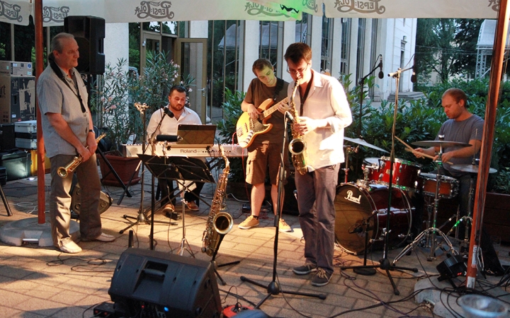 Remek koncertet adott a Balogh Gyula Quartet a Művész teraszán