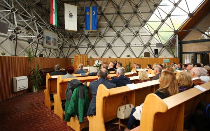 Istentisztelettel adott hálát a közösség