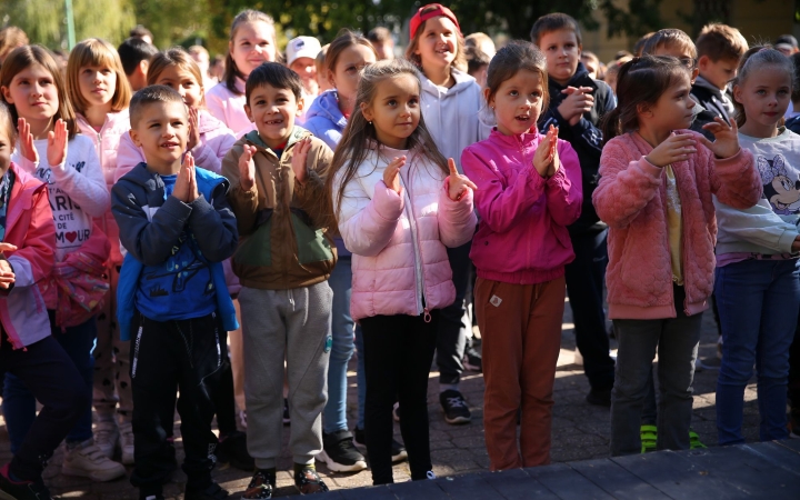 Sportos születésnap a mozi előtt (galériával)
