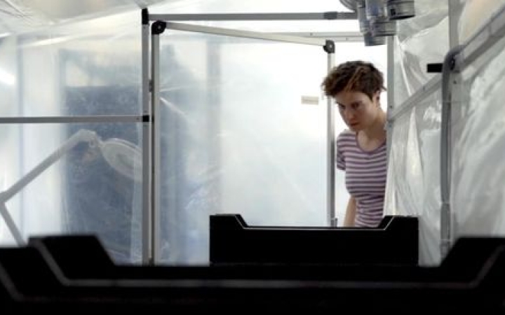 Szabad Szemmel az ICA-D-ben: "Keltető"