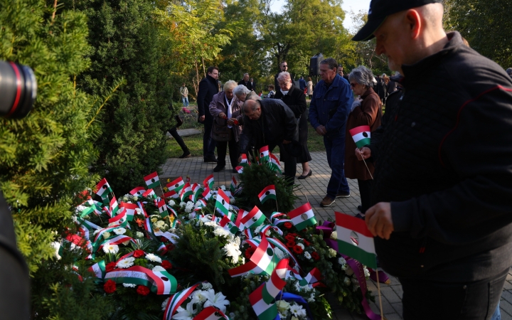 "A mi dolgunk, hogy tovább vigyük a lángot" (galériával)