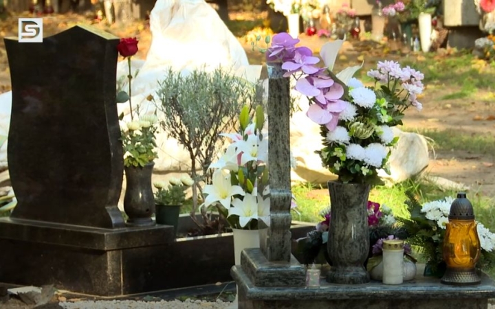 DSTV: növekvő forgalom az ünnepi időszak előtt a temetőnél