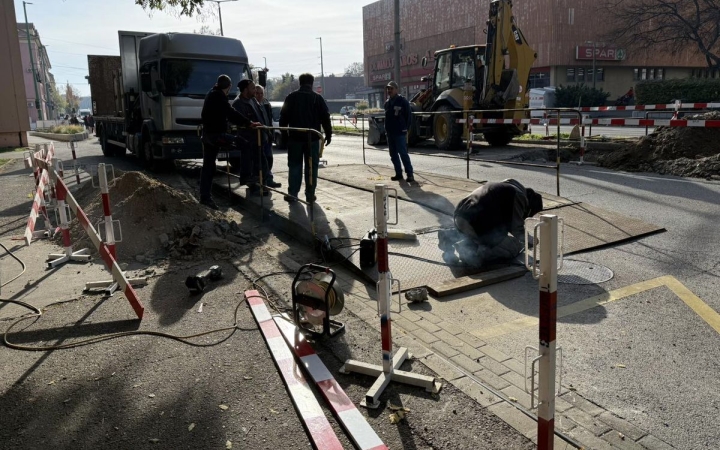 Távhővezeték-csere miatt forgalomkorlátozás a Szórádon