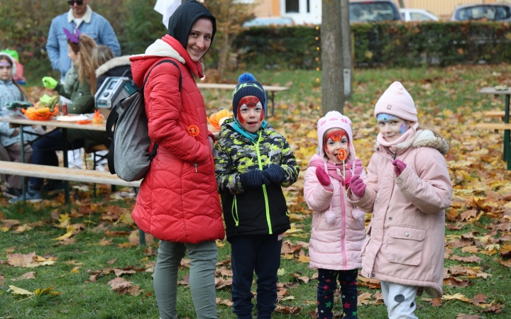 Halloween bulit rendeztek a Lajos király körúti játszótéren 