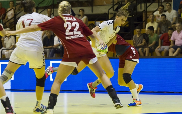 Kézilabda: elmaradt a bravúr