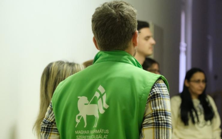 Mélyszegénységben élőknek és hajléktalanoknak segít a Magyar Református Szeretetszolgálat