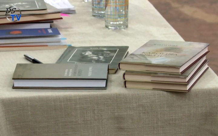 DSTV: regényfolyam az Utószó sorozatában