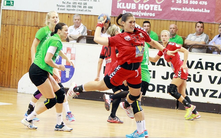 Kézilabda: meccsek itthon és idegenben