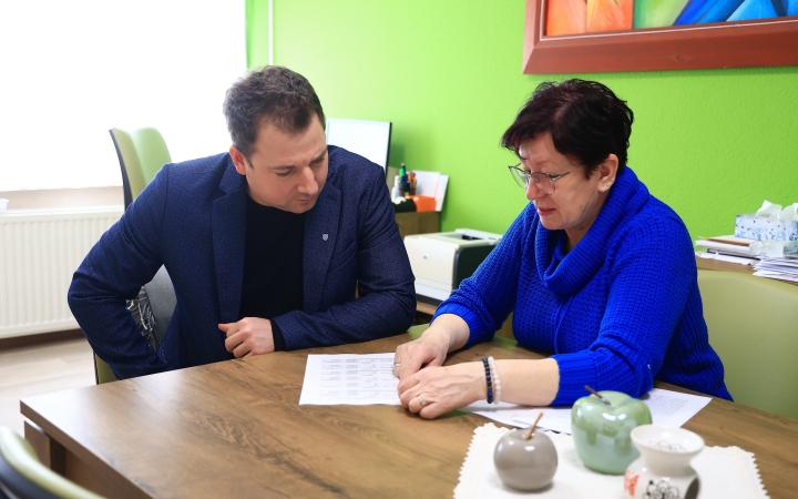 Lépésekkel a megfelelő közegért