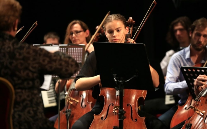Programözön a Sándor Frigyes Zeneiskolában