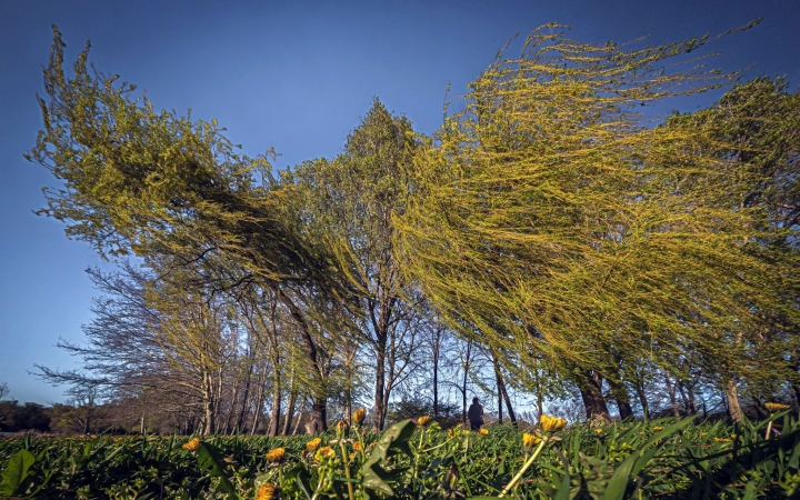 Fagyos nyitány után lassú, de biztos melegedés