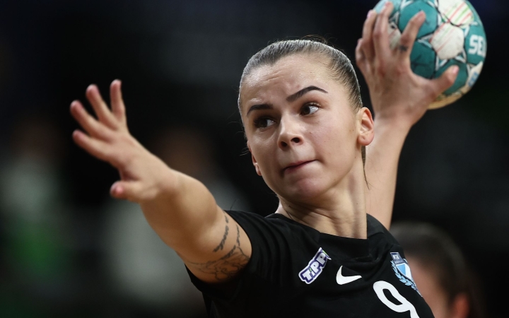 Alakul a DKKA kerete