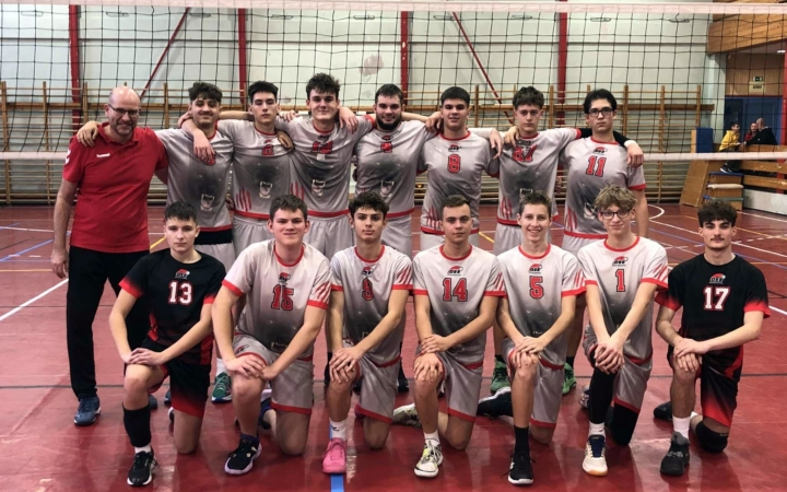 Élesedő csata az országos döntőért