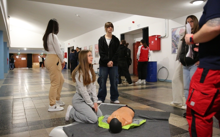 Életmentő fiatalok a Kultik Moziban