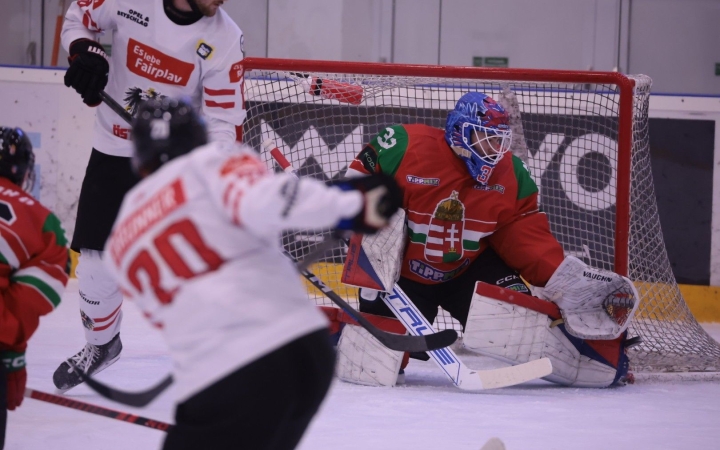 A magyar válogatott négy góllal verte az osztrákokat