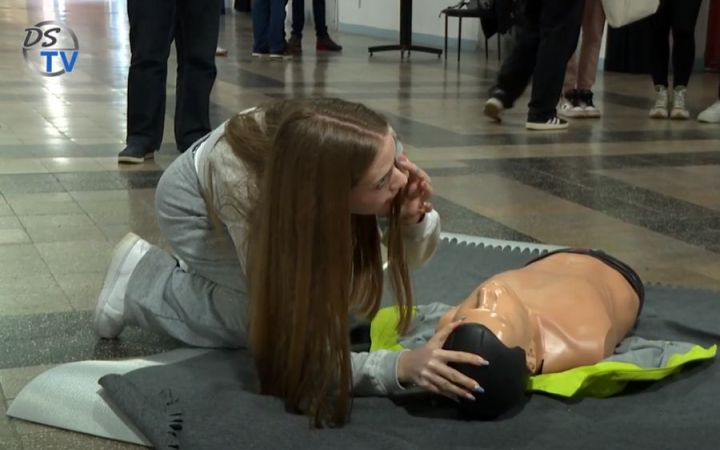 DSTV: életmentő fiatalok a Kultikban