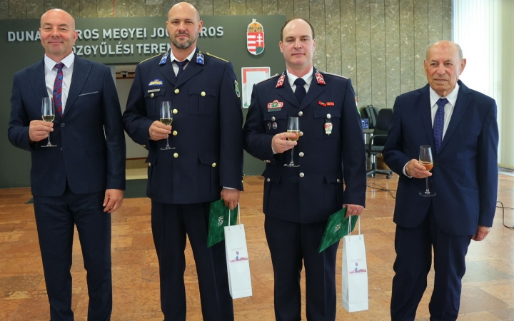 A biztonságunkért dolgoznak minden nap