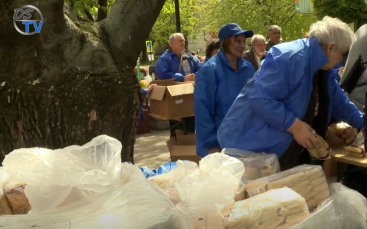 DSTV: tojással és tésztával segítettek