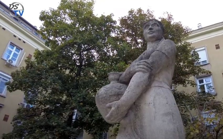 DSTV: Szoborváros I.